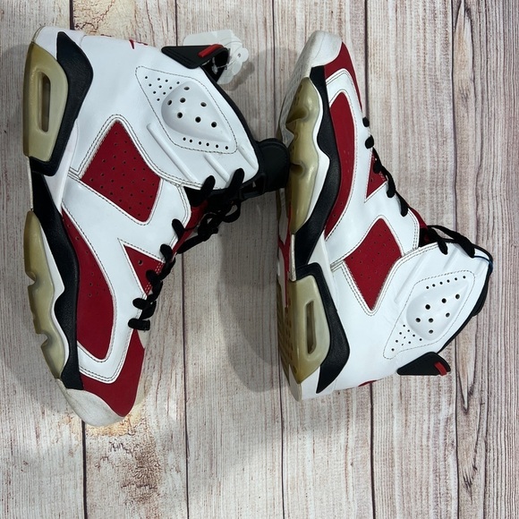 ? NIKE JORDAN 6 Retro Carmine (2021) | Size 11.5M |  Pre-Authenticated main image 4